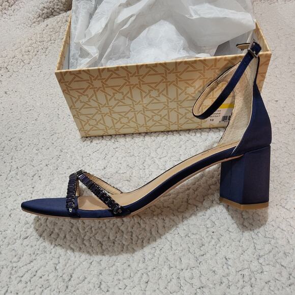 NEW Jewel Badgley Mischka Joanne Strappy Block Heel Navy SIZE 10 - Picture 4 of 7